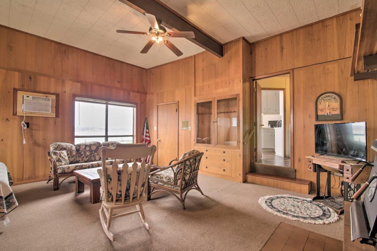 Rustic Lake Buchanan Hideaway With Game Room And Grill Tow Экстерьер фото
