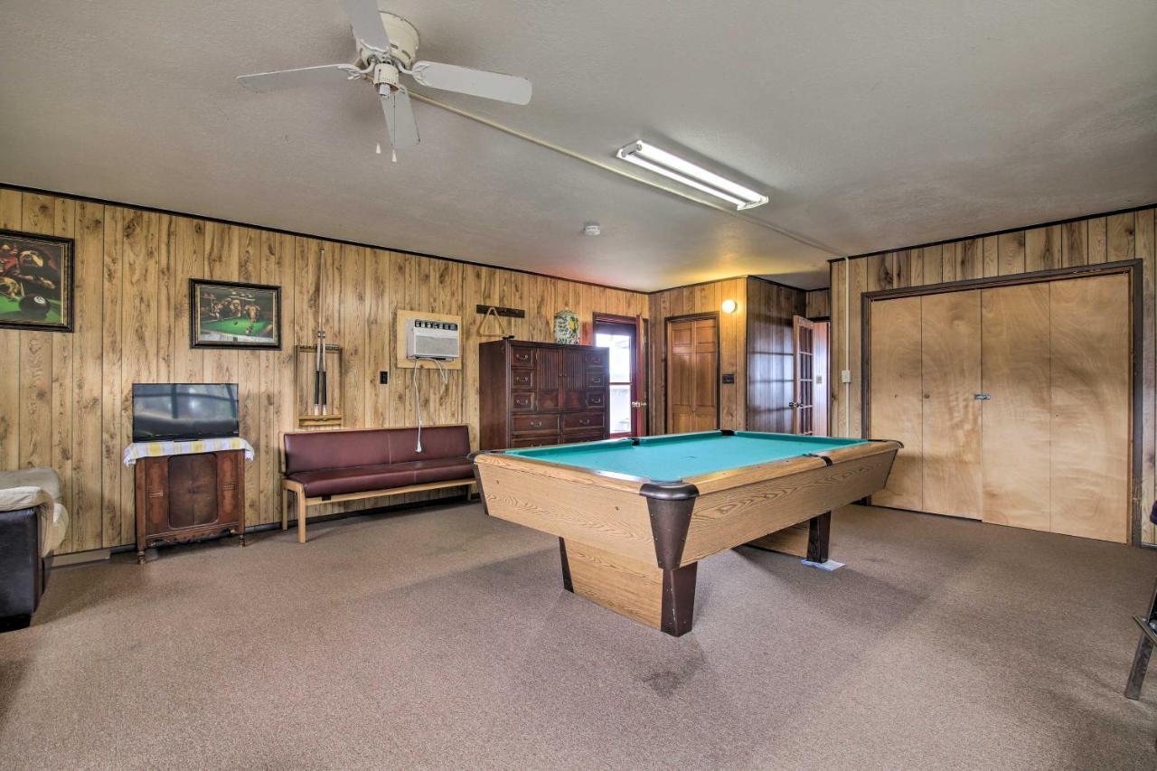 Rustic Lake Buchanan Hideaway With Game Room And Grill Tow Экстерьер фото